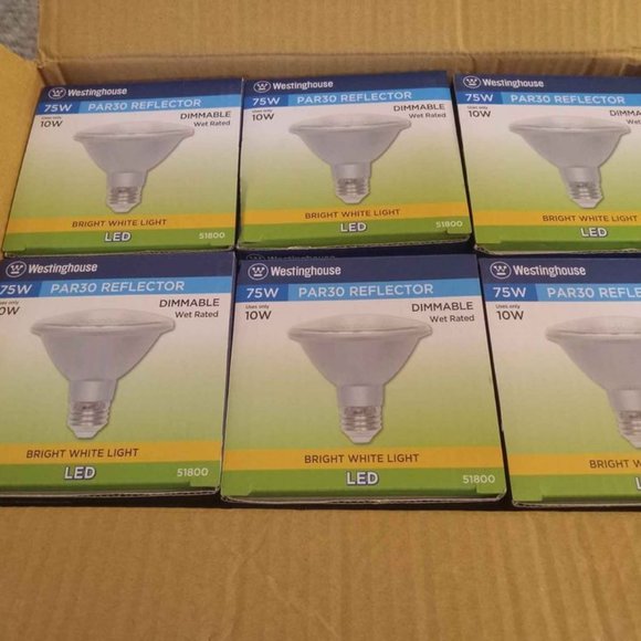 Westinghouse Lighting PAR30 Short Neck Flood Dimmable LED Light Bulb - Picture 6 of 8